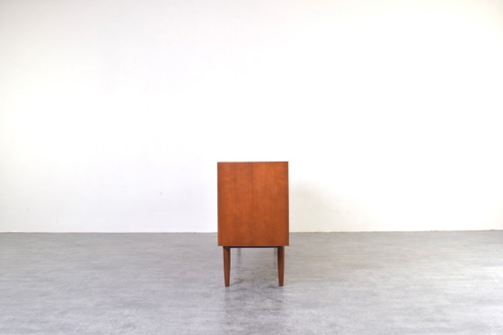 Image 1 of Buffet scandinave en teck du milieu du siècle par Nils Jonsson pour P.S. Heggen, années 1960.