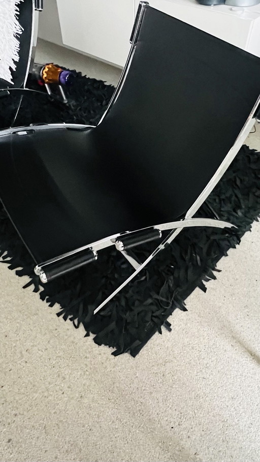 1 design stoel merk ILVA  MODEL CUBA