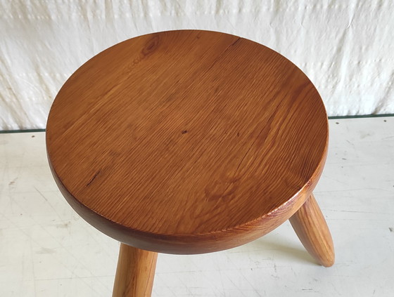 Image 1 of Tripod stool in solid pine - mid-20th century