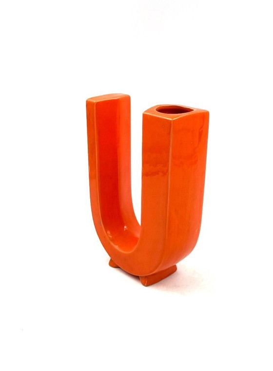 Image 1 of Space age oranje U lettervormige keramische solifleur vaas, Marcel Radureau ca. 1970