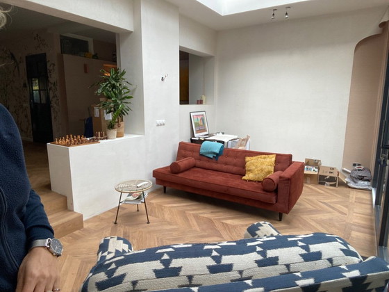 Image 1 of 3-zitbank Dolly met twee rolkussens extra