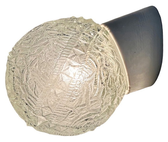 Image 1 of Applique murale vintage en porcelaine blanche, années 1970