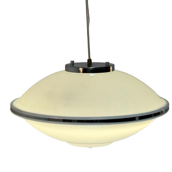 Image 1 of Lampada a sospensione modello - Acrilico bianco Design Space Age / Anni '70 italiano - Nello stile di Guzzini