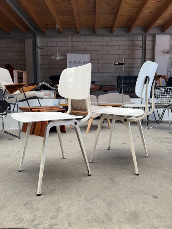 Image 1 of Ahrend Revolt Stuhl Hochglanz Weiß (Vorrat: mehrere)