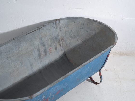 Baignoire ancienne en zinc galvanisé – Bac industriel européen – circa 1900 #1 – Cache pots, Iron, Rustic (photo 15 of 39)