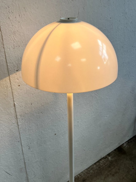 Lampada da terra vintage a forma di fungo – Lampade da terra, Plastic, Metal (photo 11 of 11)