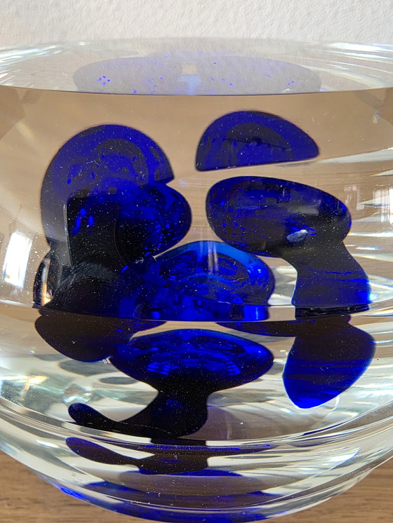 Image 1 of Glass object Bartko 2009