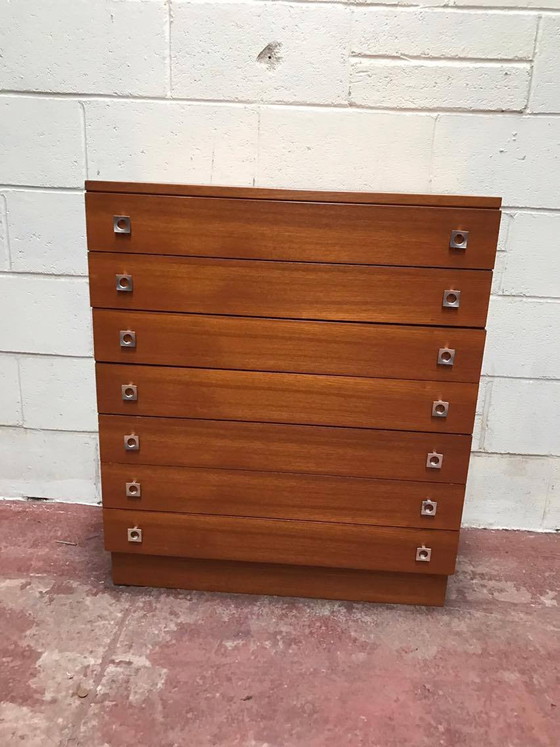 Mid-Century Teak Chest of Drawers, 1960s – Mid Century Modern (photo 2 of 7)