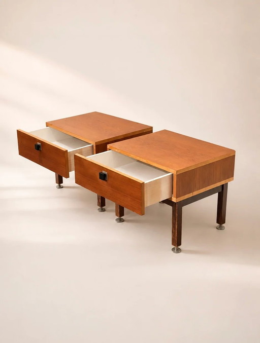 Set di comodini in teak in stile metà secolo – nachtkastjes, Metal, Scandinavian (photo 2 of 6)