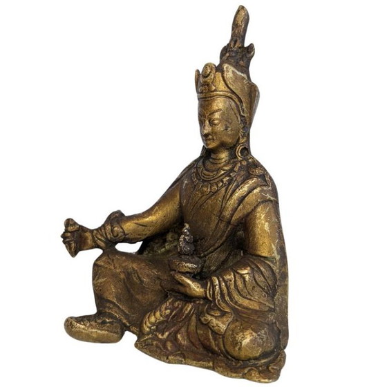 Antique Tibetan Bronze Guru Rinpoche – Lot 115 – Sculpture (photo 8 of 9)