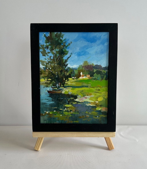 Origineel olieverfschilderij: Rivierlandschap langs de kust. Een boot bij een eenzame boom.