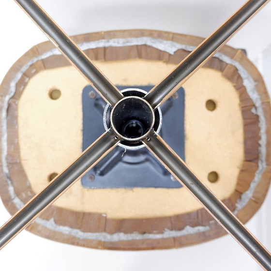 Image 1 of Poggiapiedi girevole in pelle marrone con base in metallo - De Sede, Svizzera.