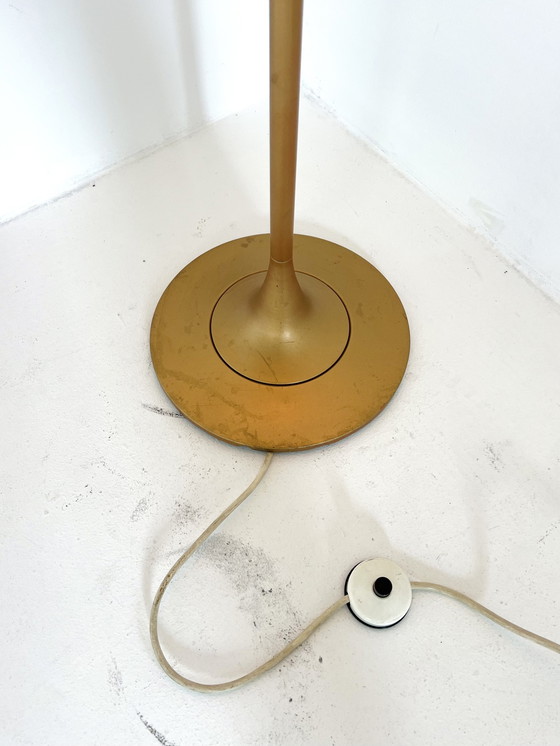 Image 1 of Stehlampe aus Milchglas, 60er Jahre