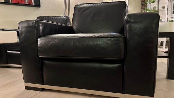 Natuzzi 2 zwart lederen fauteuils – Leather, Aluminium (photo 5 of 5)