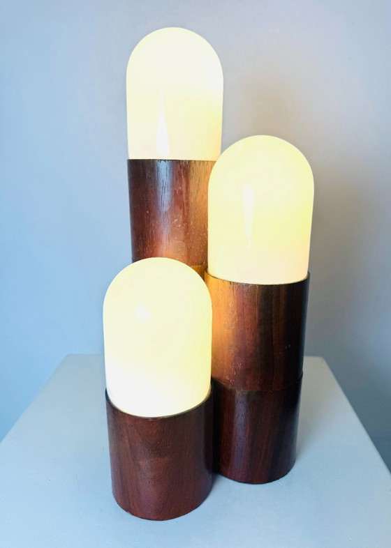 Lampe de table sculpturale en forme de dôme, en palissandre cylindrique, Brésil, vers 1960 – Glass, Wood (photo 6 of 8)