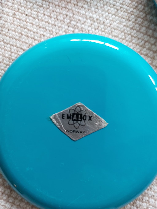 6 coasters from emalox norway