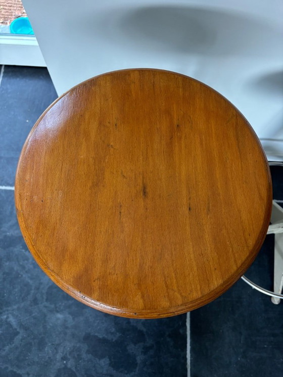 Image 1 of 2 Italiaanse industriële krukjes 