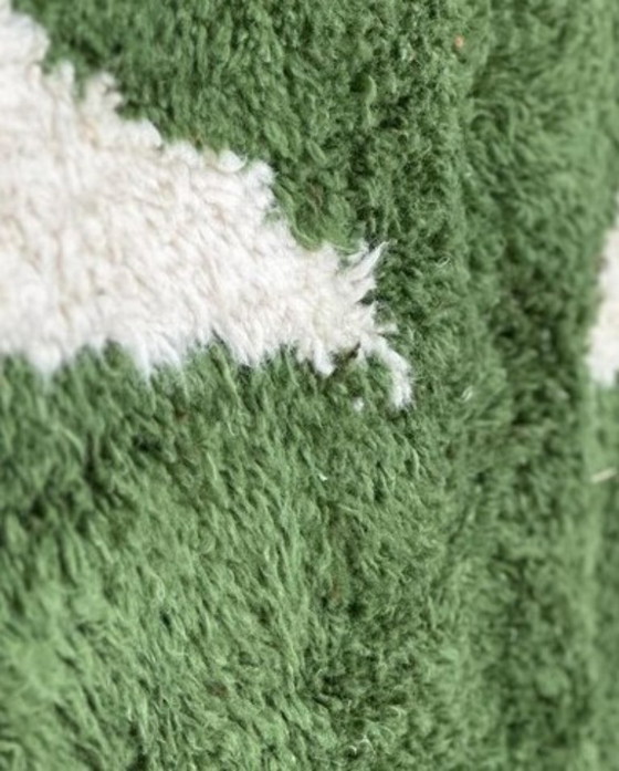 Image 1 of Tapis marocain en laine naturelle 350cmx300cm