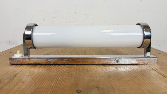 Image 1 of Vintage Art Deco wandlamp met opaalglas, jaren 1930