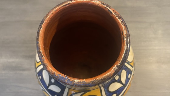 Image 1 of Original Moroccan Vase Ahmed Serghini Safi – Signed – 25 cm