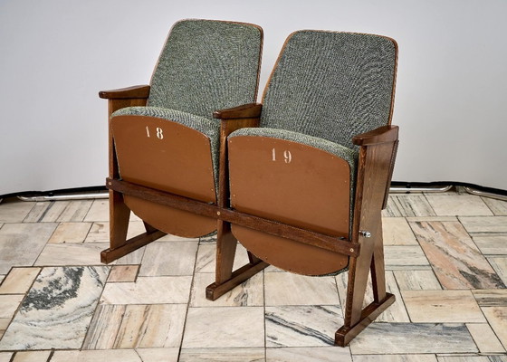 Image 1 of Vintage groene opklapbare bioscoopstoelen, jaren 70, Tsjechoslowakije