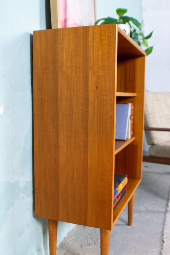 Image 1 of Vintage teakhouten boekenkast, ladekast, dressoir, Deense stijl uit het midden van de 20e eeuw