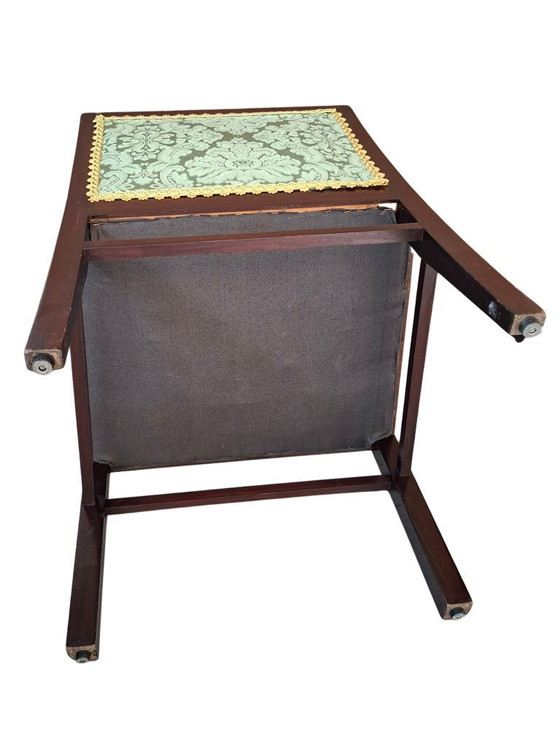 Image 1 of Coppia di Poltroncine Vintage Anni '70 in Mogano e Pregiata Seta di San Leucio