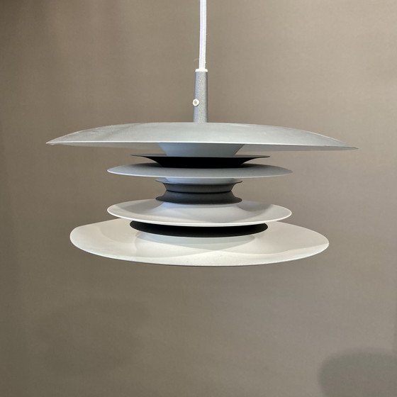 Image 1 of Suspension Scandinave Design "Joakim Fihn"