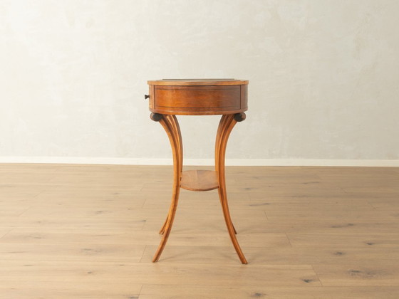 Eleganter Nähtisch, Biedermeier, um 1850 – Beistelltische, Holz (photo 8 of 14)