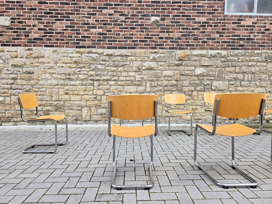 Image 1 of Thonet S 43 stoelen, Bauhaus-stijl, Mid-Century Modern, jaren 60, 70, 50, 30, Vintage