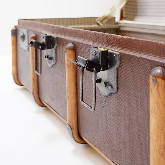 Image 1 of Valise-malle de voyage ancienne en toile et bois des années 1920, bagage vintage
