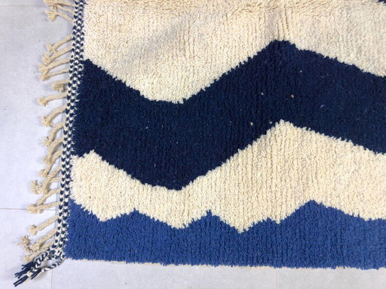 Image 1 of Moroccan traditionnel rug 2.5/15m