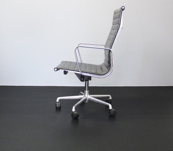 Image 1 of Ea119 Office Chair Icf Charles & Ray Eames Seats