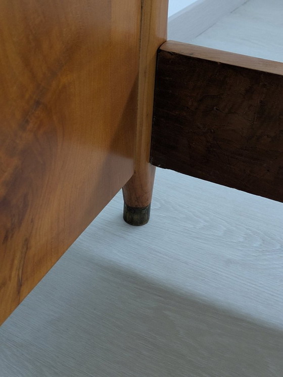 Image 1 of Bett - Holz - mit leicht glänzender Oberfläche, im Stil von Gio Ponti