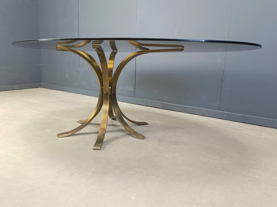 Image 1 of Tavolo da pranzo ovale in ottone e vetro vintage, anni '70