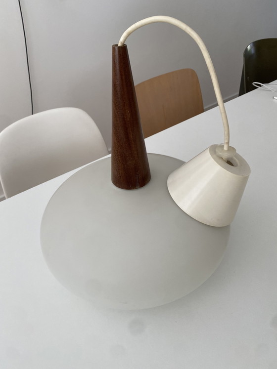Vintage Louis Kalff "NG74" Hanglamp by Philips - Jaren 50/60 – Hanglampen, Glass, Wood (photo 8 of 9)