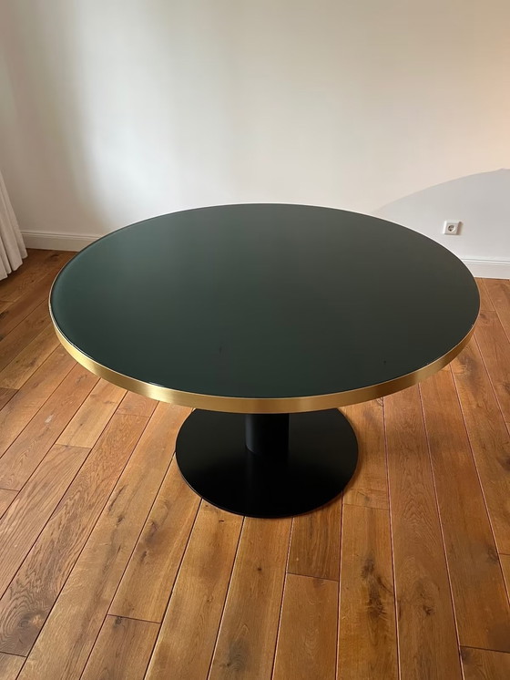 Image 1 of GUBI - Runder Esstisch „Dining Table 2.0“