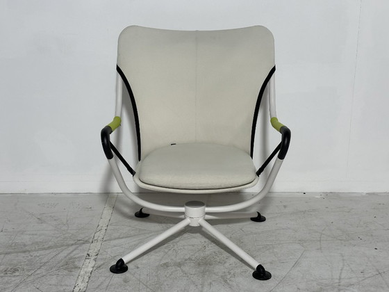 (3 disponibles) Fauteuil Vitra Waver - Konstantin Grcic - blanc/vert - fauteuil pivotant - modèle discontinué (photo 5 of 5)