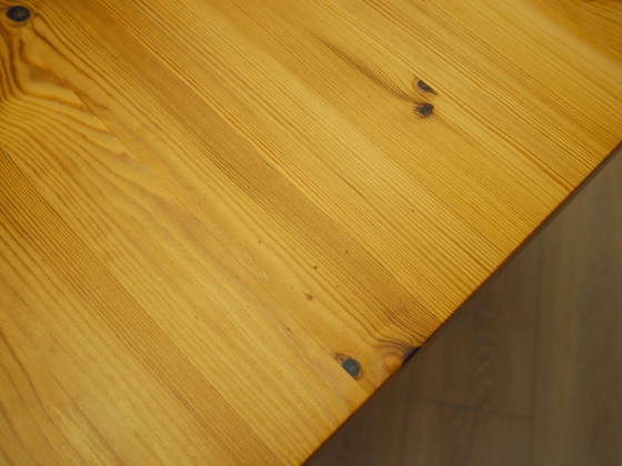 Danish Solid Pine Dining Table in Scandinavian Modern Style, 1980s – Wood (photo 10 of 10)
