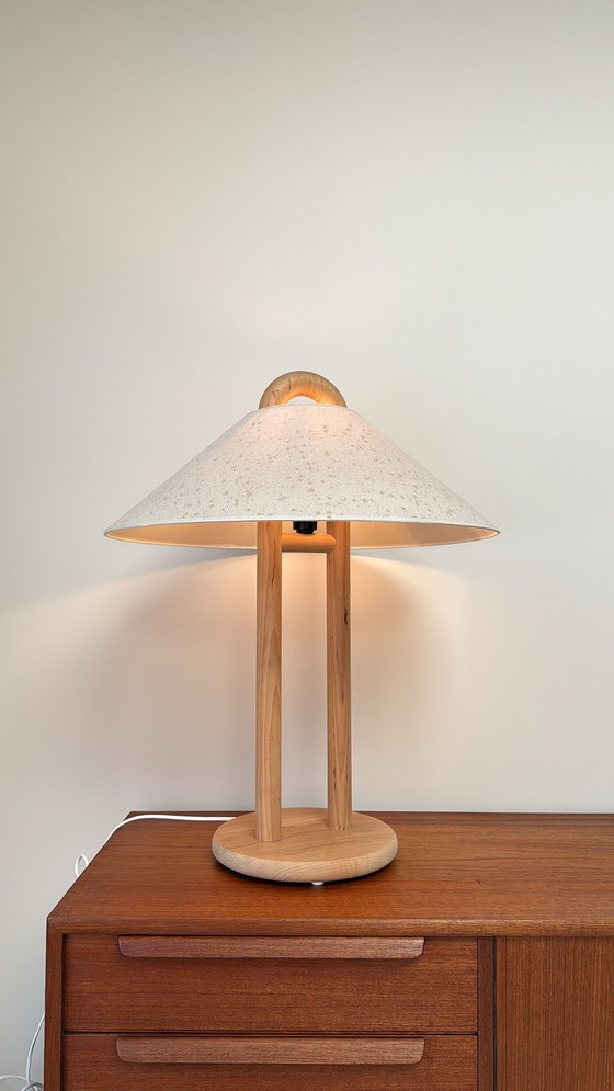 Image 1 of Lampada da tavolo vintage in legno LYS Denmark con cal beige
