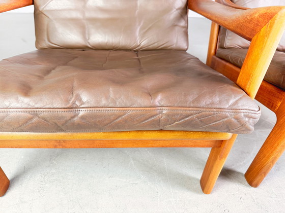 Image 1 of 2X Mid Century fauteuil Niels Eilersen Illum Wikkelsø Fauteuil Teak