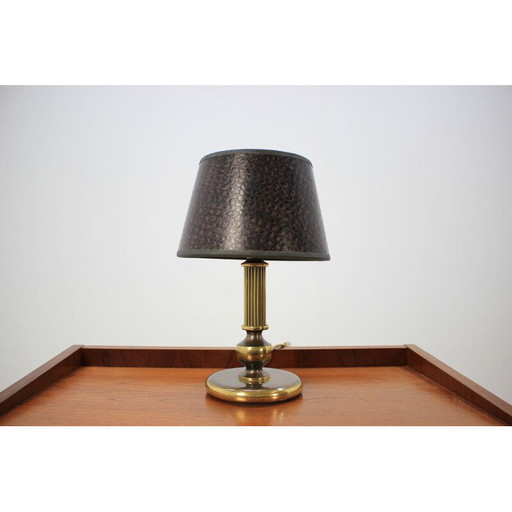 Lámpara de mesa vintage de latón, checa, 1970