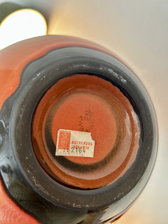 Image 1 of Lampe de table de style futuriste, fabriquée à partir d'un vase vintage recyclé.