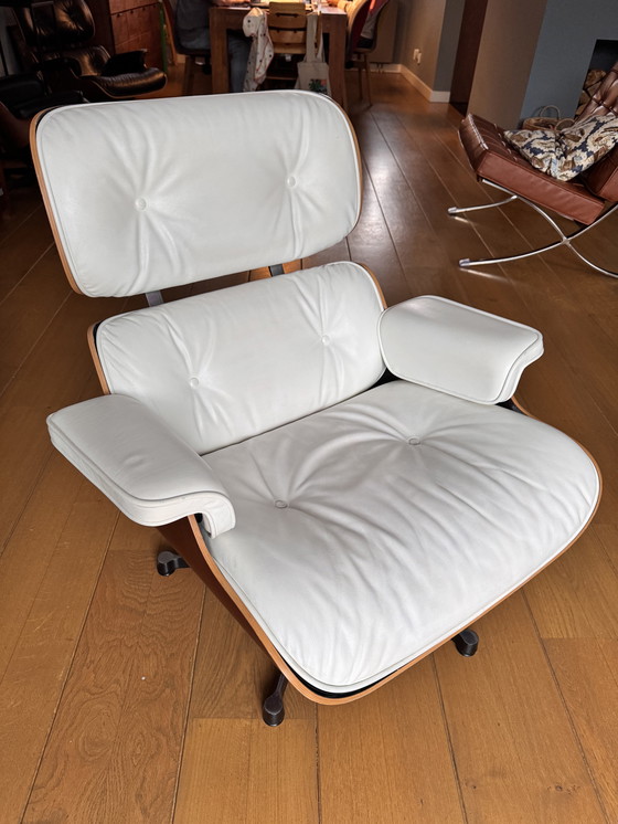 Image 1 of Vitra Eames Lounge chair del 2007