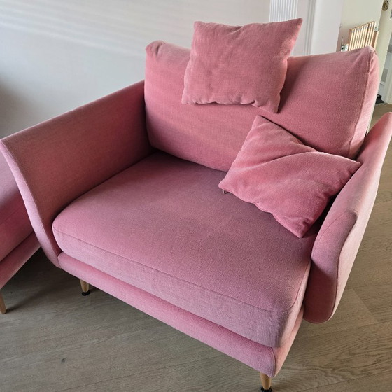 Image 1 of Sofá de dos plazas FAMA + puf