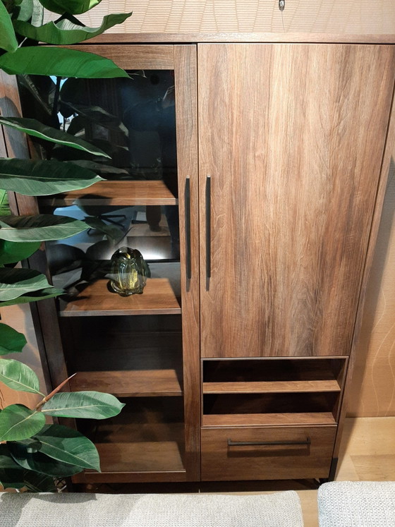 Display cabinet Sparcia - dark almond – INHOUSE, Wood (photo 3 of 3)
