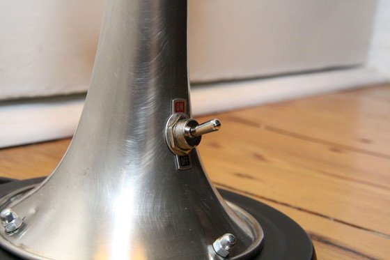 Image 1 of Trompetlamp Vloerlamp Zilver Zwart 100% Duurzaam Uniek