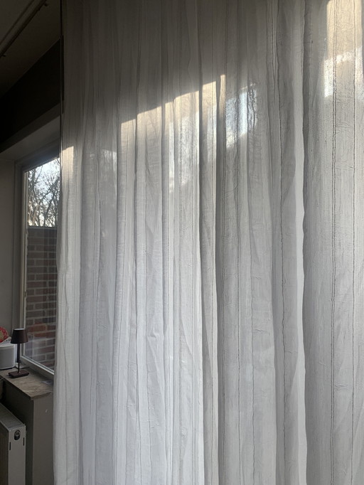 Mooie witte gordijnen