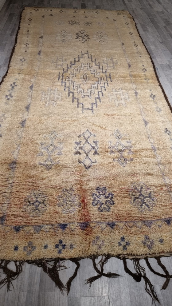 Image 1 of Beige Vintage rug, Moroccan carpet 170x375 cm