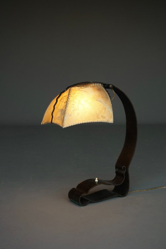 Amsterdam School metal & parchment Desk Lamp. 1920s – Reading Lamp (photo 9 of 20)